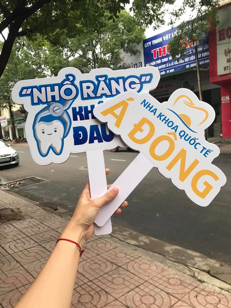 hashtag cam tay quang cao san pham